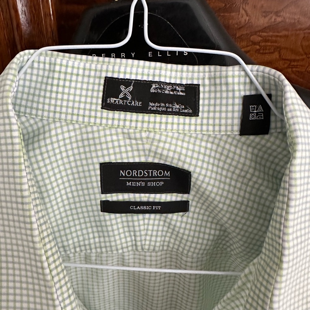Nordstrom Men’s Classic fit 19 35 Green Plaid